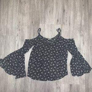 Hollister Black Floral Cold Shoulder Top: SIZE Small